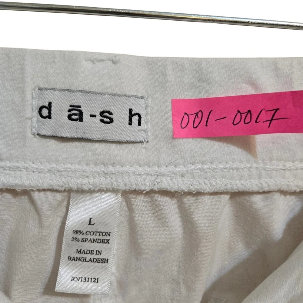 DASH Womens‎ Shorts White Size Large Pull On Excellent Condition